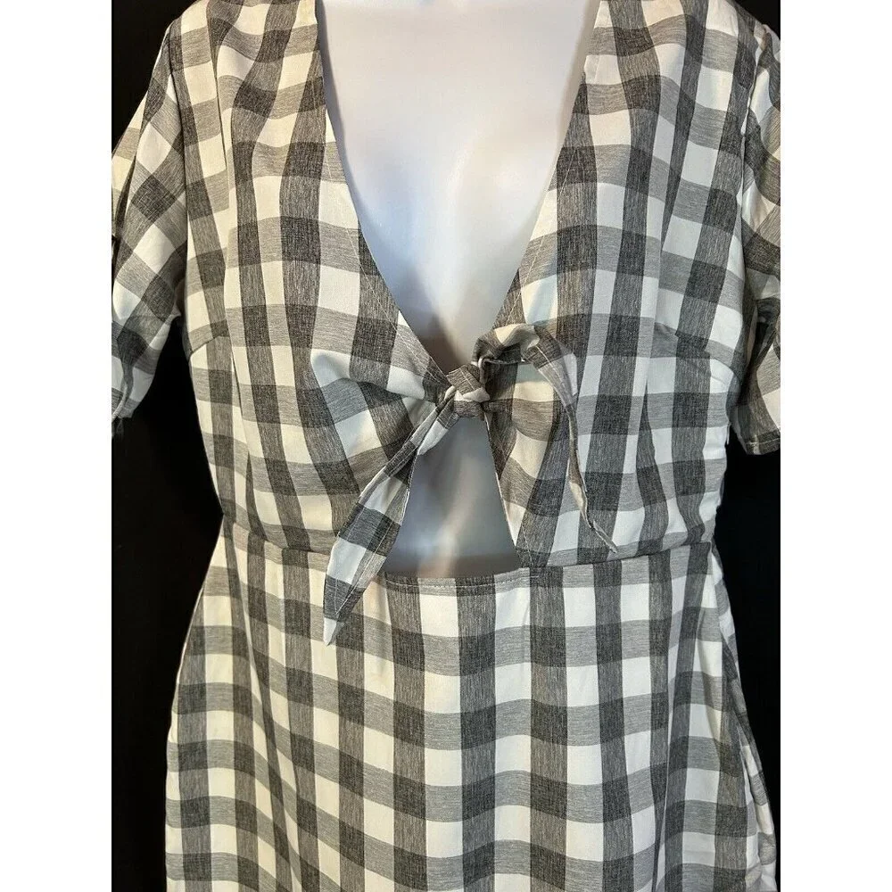 Ambition Women’s Sz Large Sexy Summer Dress NWT Lined Tie Bodice Gray White - Picture 3 of 9